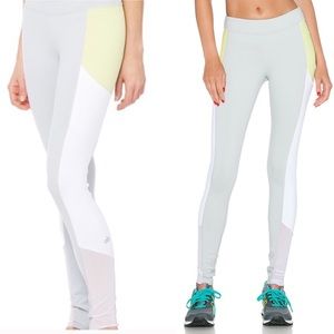 ✨HP✨ Alo Yoga Ascendant leggings 258